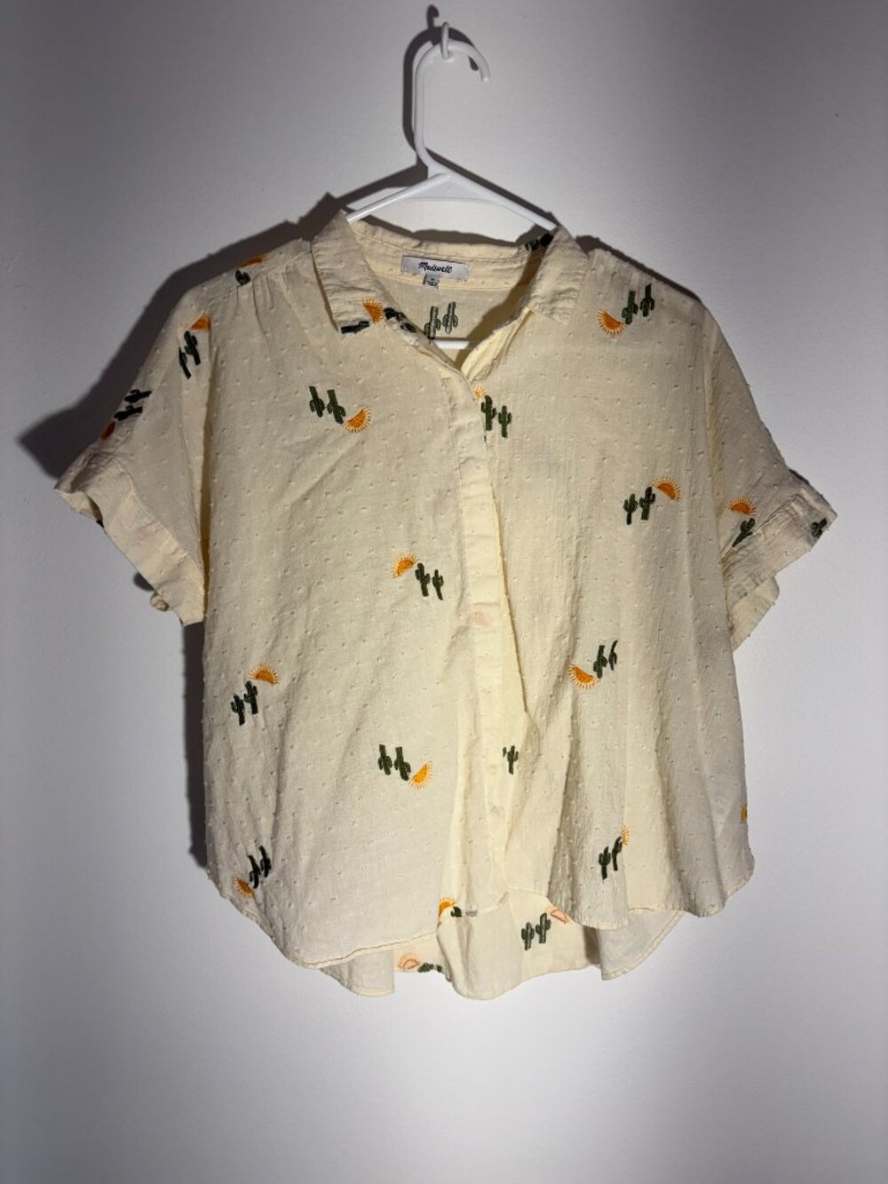 Madewell Cactus Embroidered Hilltop Shirt in Swiss Dot- Size Medium